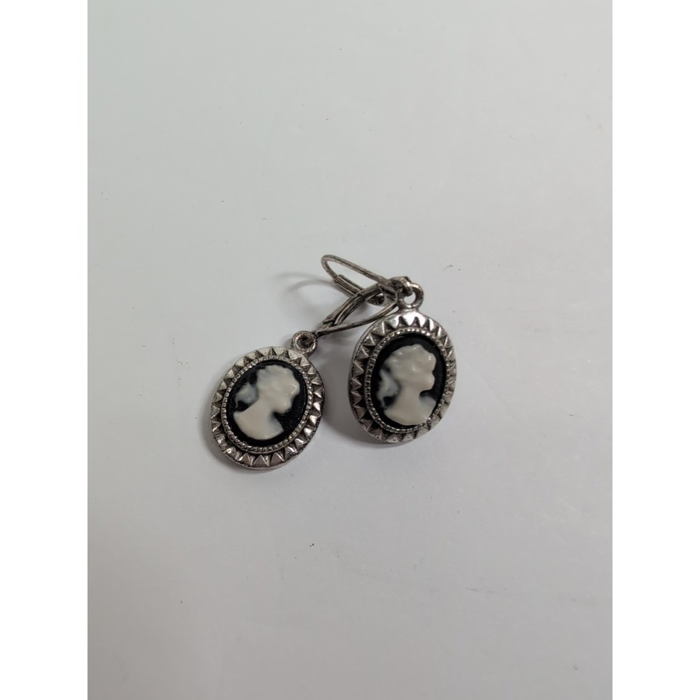 Premier Designs Jewelry Earrings Cameo Silver Tone Dangle